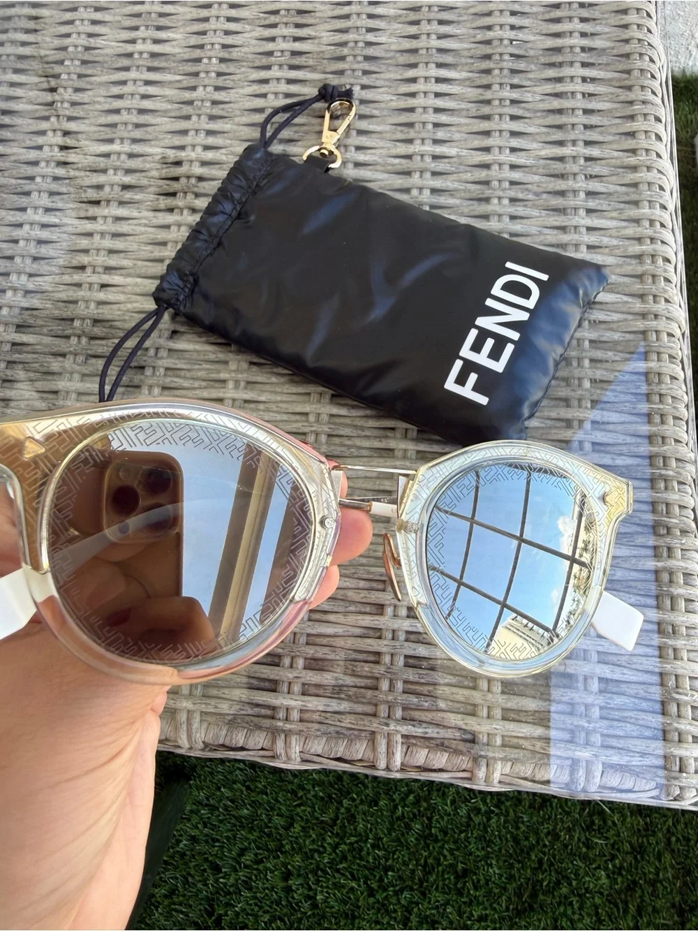 Fendi women sunglasses